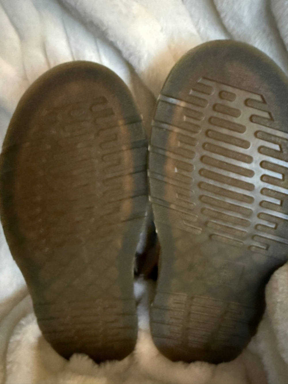 Dr. Martens Jorge 11 - Picture 2 of 5